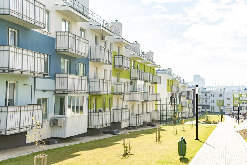 modern apartment buildings block of flat the dist 2025 01 27 04 05 23 utc